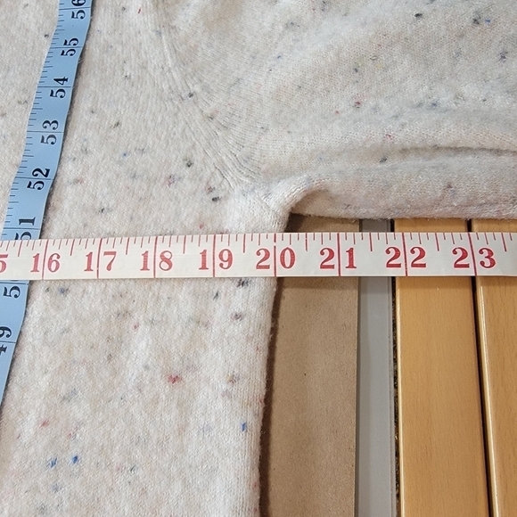 Old Navy Size M Cream with Multi Color Speckles Open Cardigan, Exc. Used Cond. - Picture 7 of 9